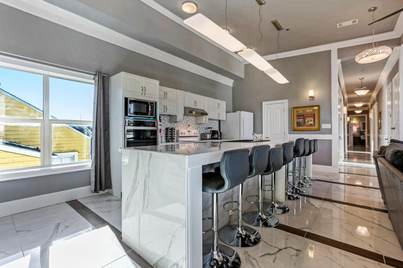 5Br Penthouse Steps To The Streetcar & Fq Apartment New Orleans Bagian luar foto