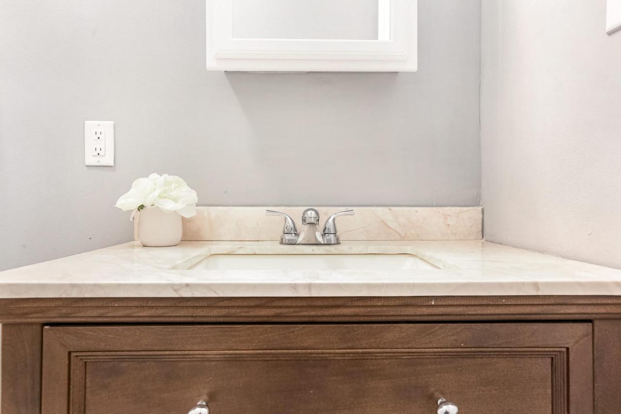 5Br Penthouse Steps To The Streetcar & Fq Apartment New Orleans Bagian luar foto