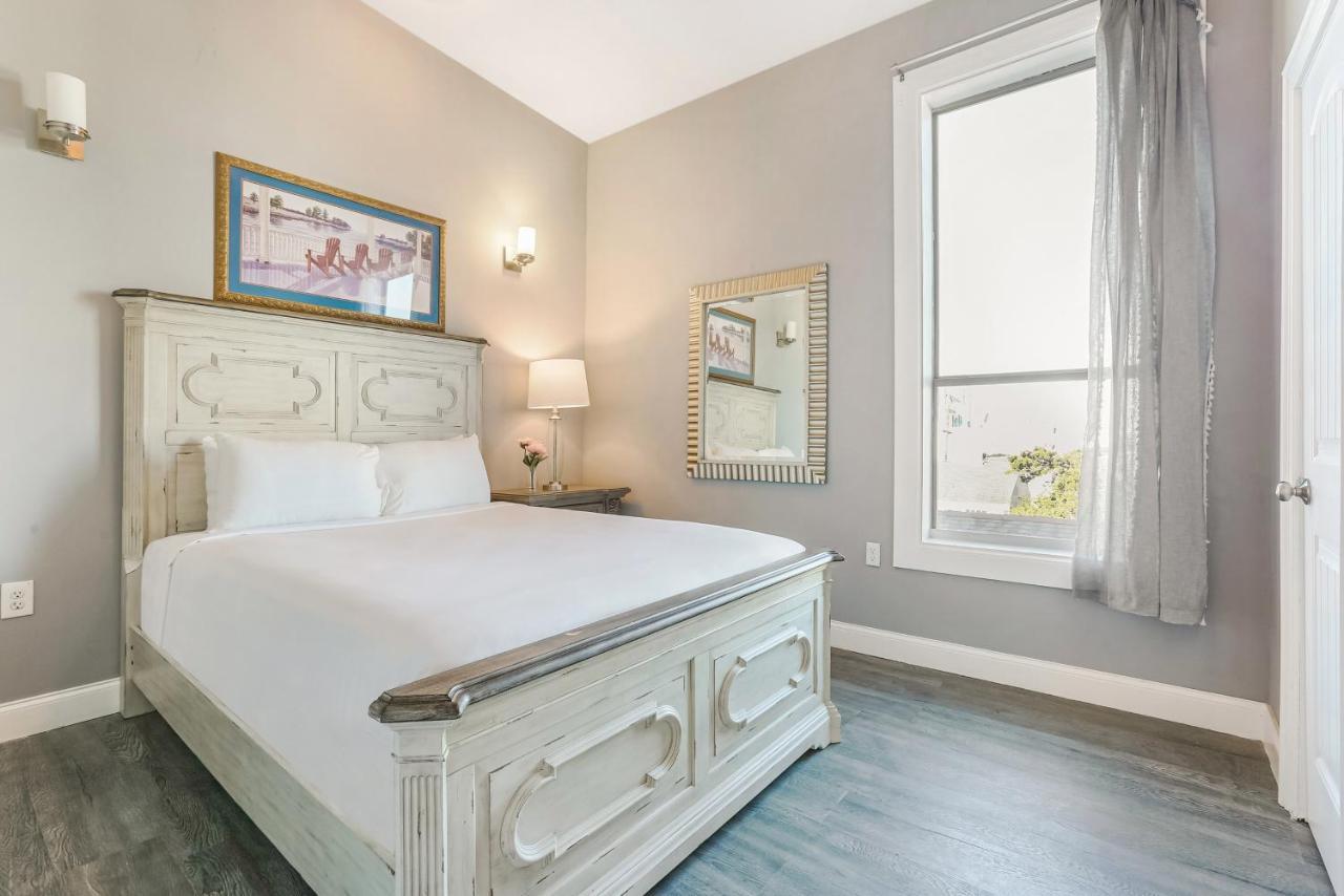 5Br Penthouse Steps To The Streetcar & Fq Apartment New Orleans Bagian luar foto