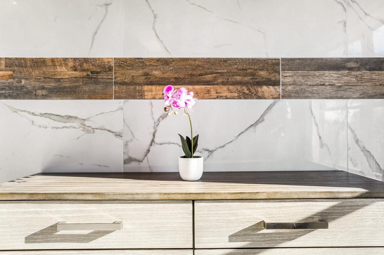 5Br Penthouse Steps To The Streetcar & Fq Apartment New Orleans Bagian luar foto